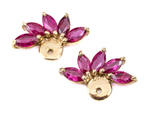14k Yellow Gold Striking Cluster Earrings Jackets