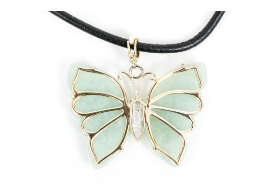 Sterling Silver Bold Striking Green Chalcedony Carved Butterfly And Leather Cord Necklace