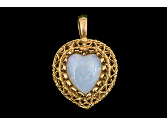 14k Yellow Gold Pretty Filigree Framed Opal Heart Pendant