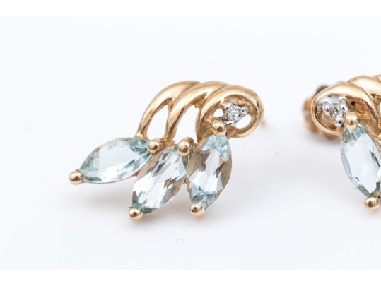 10k Yellow Gold Pretty Aquamarine Cluster Earrings With Diamond Accent Top