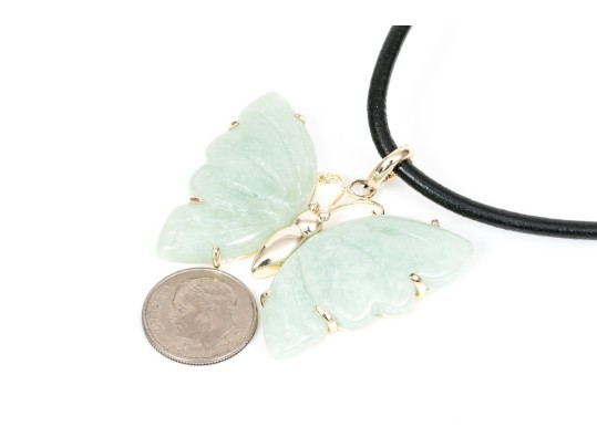 Sterling Silver Bold Striking Green Chalcedony Carved Butterfly And Leather Cord Necklace