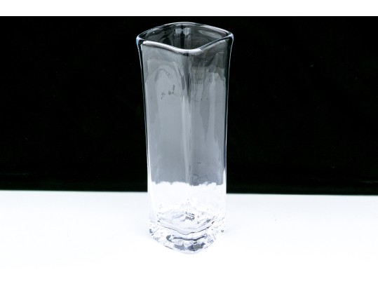 Elegant Simon Pearce Crystal Vase
