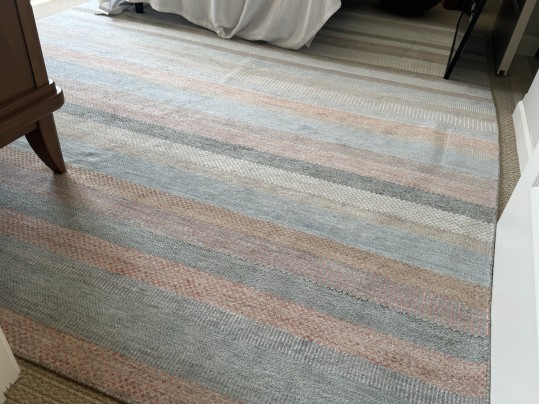 Handsome Hand Knotted Wool Carpet 10'1