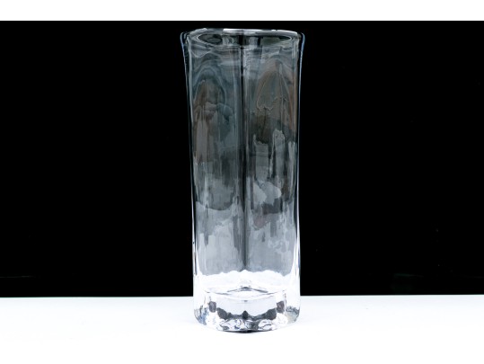 Elegant Simon Pearce Crystal Vase