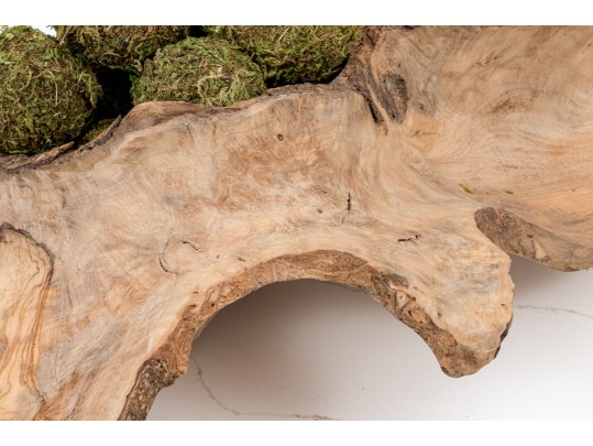 Wonderfully Decorative Wooden Center Piece With Moss Balls