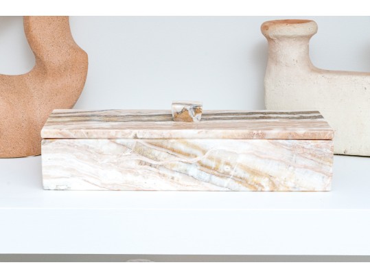 Collection Of Chic Table Decor