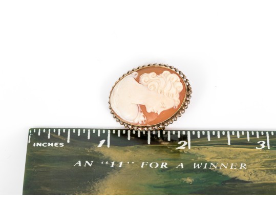 10k Yellow Gold Vintage Twisted Framed Cameo Pin/pendant