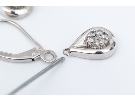 14k And 10k Gold Set Of Lever Back Style Earrings, As Is Condition