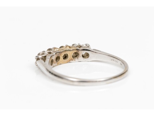 14k White Gold Classic Five Stone Diamond Band Ring, App. 0.18 TCW, Size 6.75