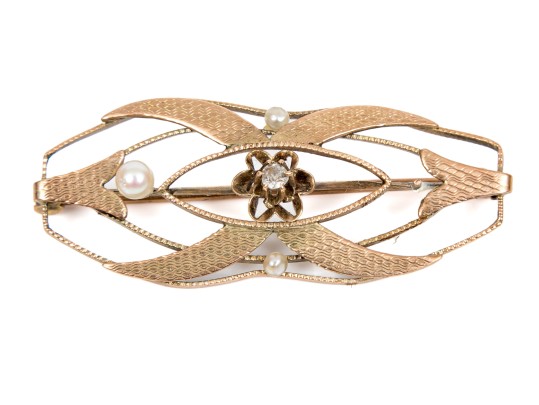 10k Yellow Gold Pretty Vintage Seed Pearl Brooch