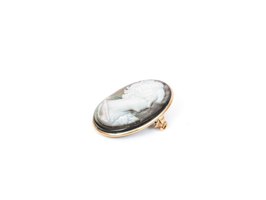 14k Yellow Gold Pretty Black Mother-of-pearl Simply Framed Cameo Brooch/pendant