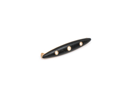 14k Yellow Gold Handsome Vintage Black Enamel And Seed Pearl Bar Pin