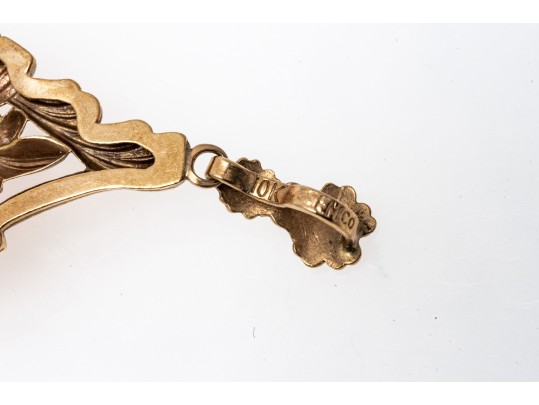 10k Yellow Gold Vintage Foliate And Swirl Pendant, With Glass