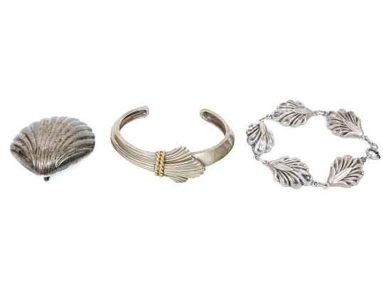 Assorted Sterling Silver Lot Of Handsome Shell Motif Jewelry Pieces