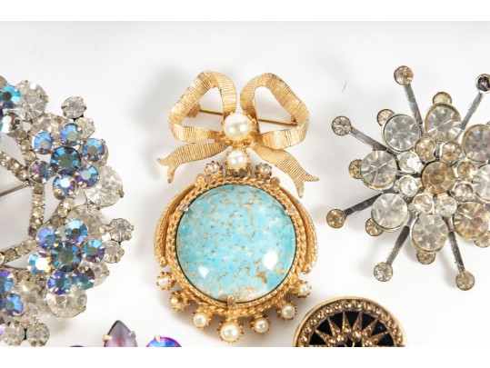 Costume Jewelry Brooch Pins 