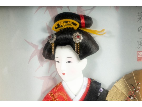 Vintage Porcelain Geisha Shadowbox Artworks