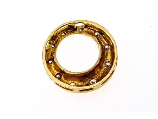14k Yellow Gold Contemporary Diamond Circle Pendant