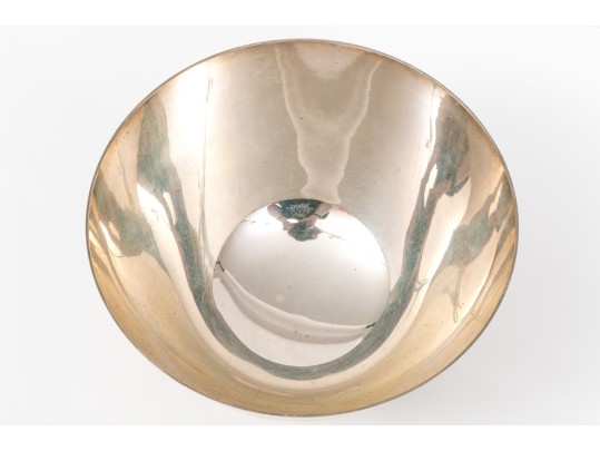 Tiffany & Co. Sterling Silver Striking Vintage Contemporary Motif Scalloped Footed Bowl