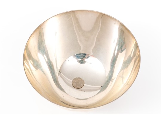 Tiffany & Co. Sterling Silver Striking Vintage Contemporary Motif Scalloped Footed Bowl