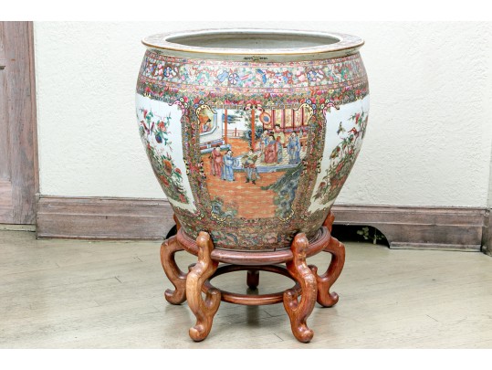 Chinese Export Rose Medallion Porcelain Jardiniere On Wood Stand