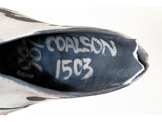 Glo Coalson Associated Pair Of Ltd Ed Ceramic Pidgeons