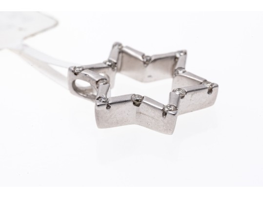 Petite 14K White Gold And Diamond Star Pendant