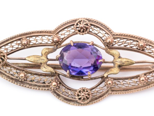 14k Yellow Gold Vintage Synthetic Purple Sapphire Filigree Scatter Pin