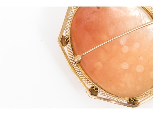 14k Yellow Gold Striking Vintage Filigree Framed Cameo Brooch/pendant