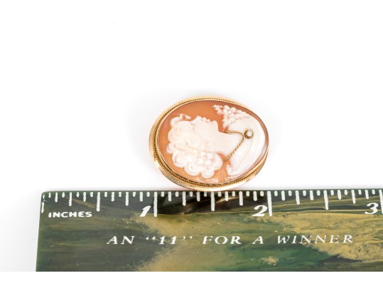 14k Yellow Gold Pretty Small Simply Framed Cameo Brooch/pendant