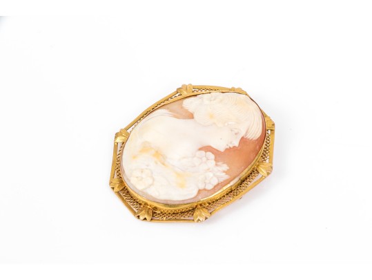 14k Yellow Gold Striking Vintage Filigree Framed Cameo Brooch/pendant
