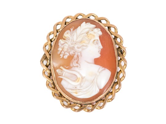 10k Yellow Gold Handsome Vintage Flat Twisted Framed Cameo Pin/pendant