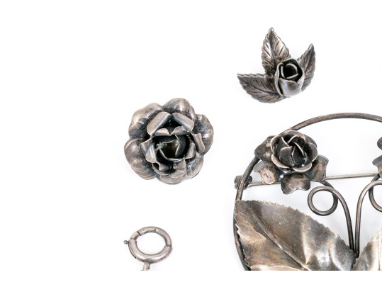 Assorted Sterling Silver Lot Of Pretty Rose Motif Jewelry Pieces