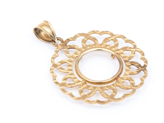 14k Yellow Gold Striking Diamond Cut Wide Bezel Coin Holder (without Coin)