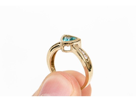 Sterling Silver Vermeil Contemporary Trillion Blue Topaz With White Topaz Ring, Size 6