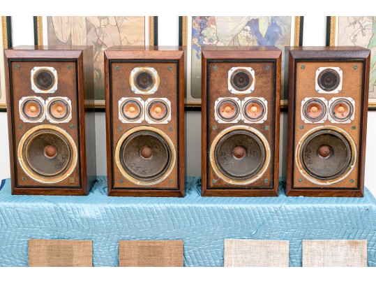 Set Of Four Vintage KLH Model Five Acoustic-Suspension Speakers