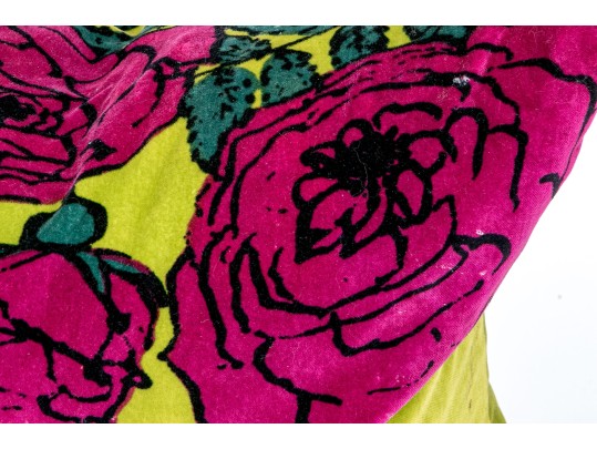 Vintage Retro Pair Of Vibrant Cotton Accent Pillows With Floral Decoration