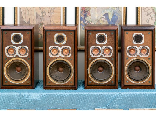 Set Of Four Vintage KLH Model Five Acoustic-Suspension Speakers