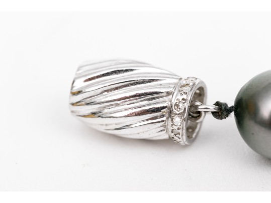 Beautiful Graduated Black Tahitian Pearl Necklace, 8.75mm To 12.25mm, 14k Diamond Set Clasp