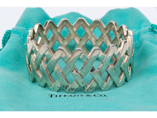 Tiffany & Co. Paloma PIcasso Sterling Silver Fabulous Ultra Wide Lattice Hinged Bangle Bracelet