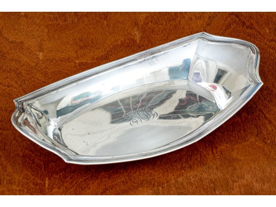 Moore & Hofman Sterling Silver Bread Dish, 5.15 Ozt.