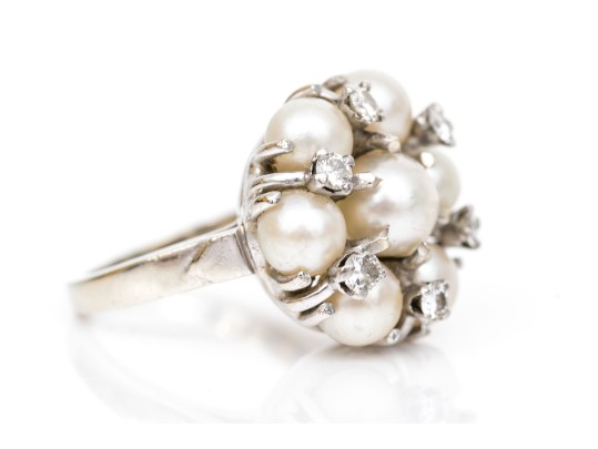 14k White Gold Vintage Pretty Cultured Pearl And Diamond Cluster Ring, Size 3