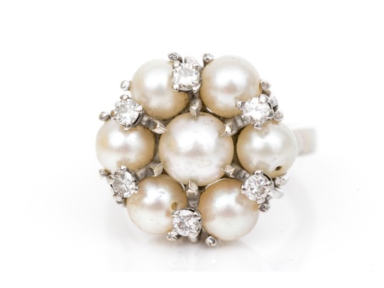 14k White Gold Vintage Pretty Cultured Pearl And Diamond Cluster Ring, Size 3