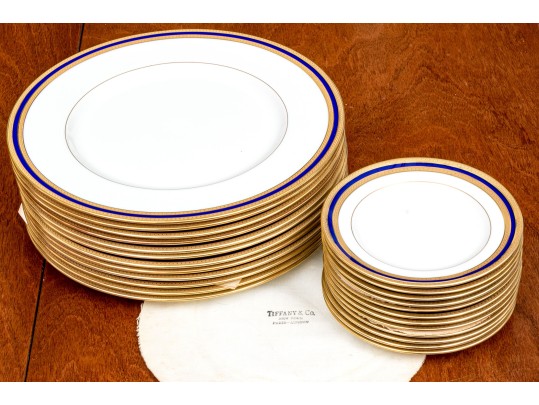 Twenty Four Piece Lenox For Tiffany & Co. China Plates