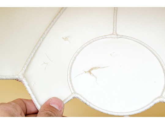 Gorgeous Chinese Carved Rose Quartz Lidded Vase Form Table Lamp, 20th C.