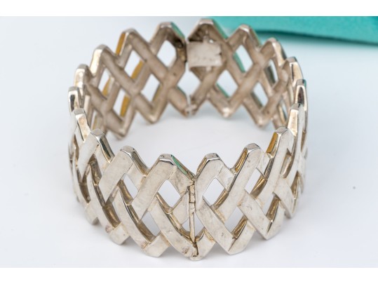 Tiffany & Co. Paloma PIcasso Sterling Silver Fabulous Ultra Wide Lattice Hinged Bangle Bracelet