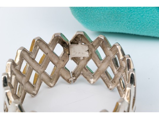 Tiffany & Co. Paloma PIcasso Sterling Silver Fabulous Ultra Wide Lattice Hinged Bangle Bracelet