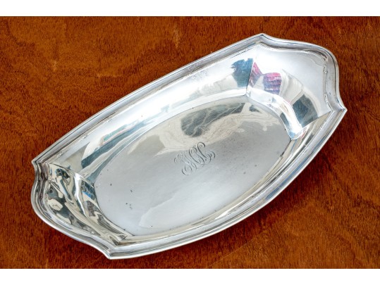 Moore & Hofman Sterling Silver Bread Dish, 5.15 Ozt.