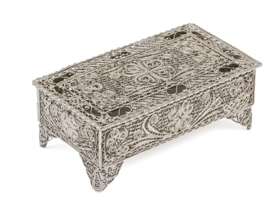 Elegant Vintage Silver Filigree Box 