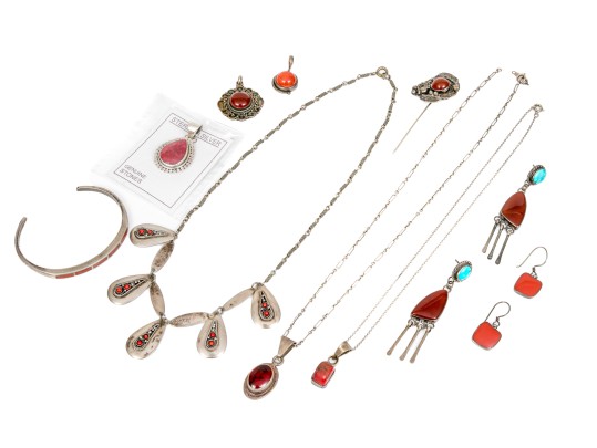 Lot Of Assorted Handsome Southwestern Style Sterling Silver Jewelry Pieces