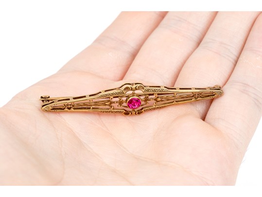 14k Yellow Gold Vintage Pierced Bar Pin